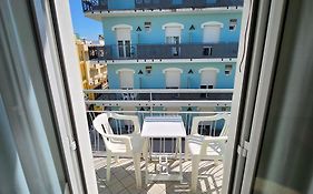 Alevon Hotel  3*